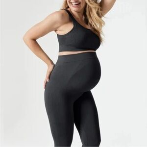 Blanqi maternity post-partum leggings black ankle length size medium
